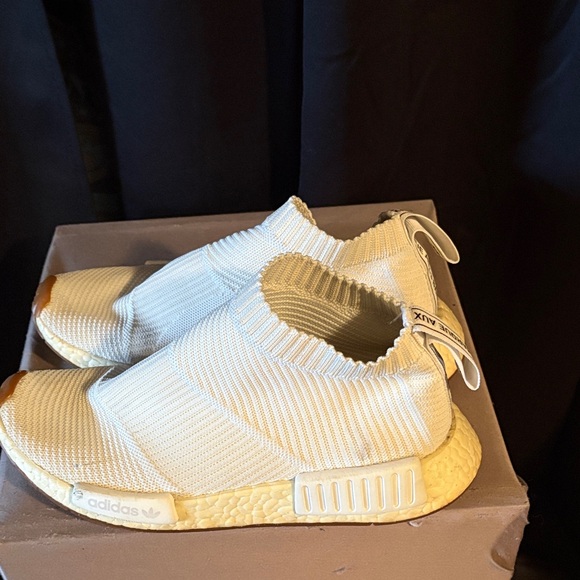 Adidas Cream Slip-On Sneakers - Picture 4 of 10